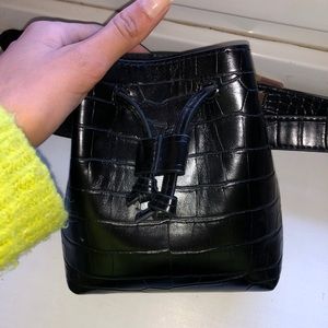 MANGO alligator belt bag